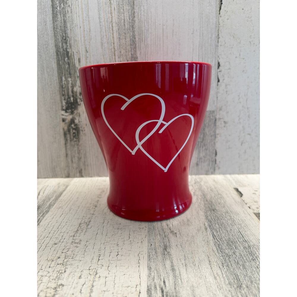Red Heart Edible Arrangements Vase - 6" Tall